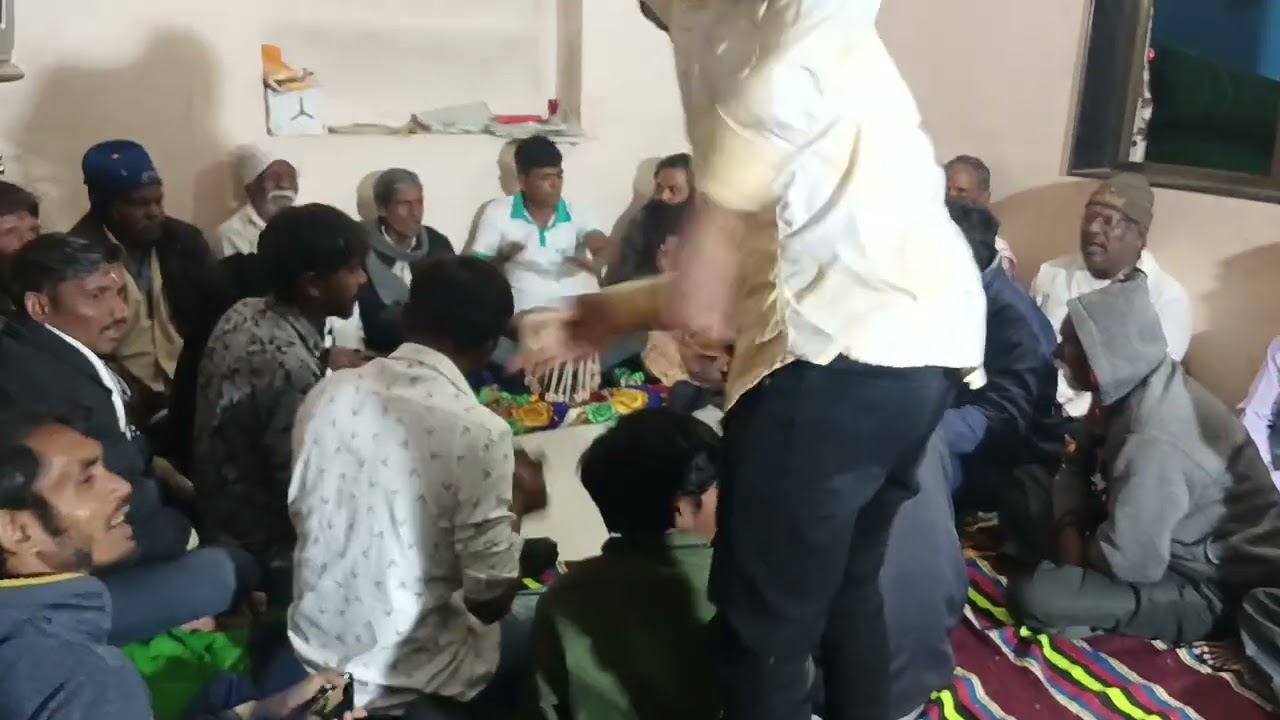 દેશી ભજન મંડળી જુની ગરબી ની મોજ. #deshi #bhajan #viralvideo 