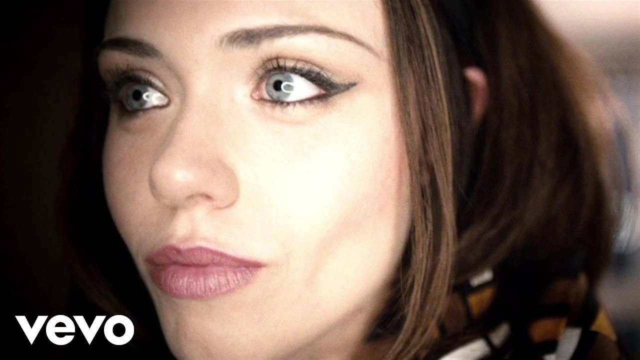 Mason featuring Roisin Murphy - Boadicea