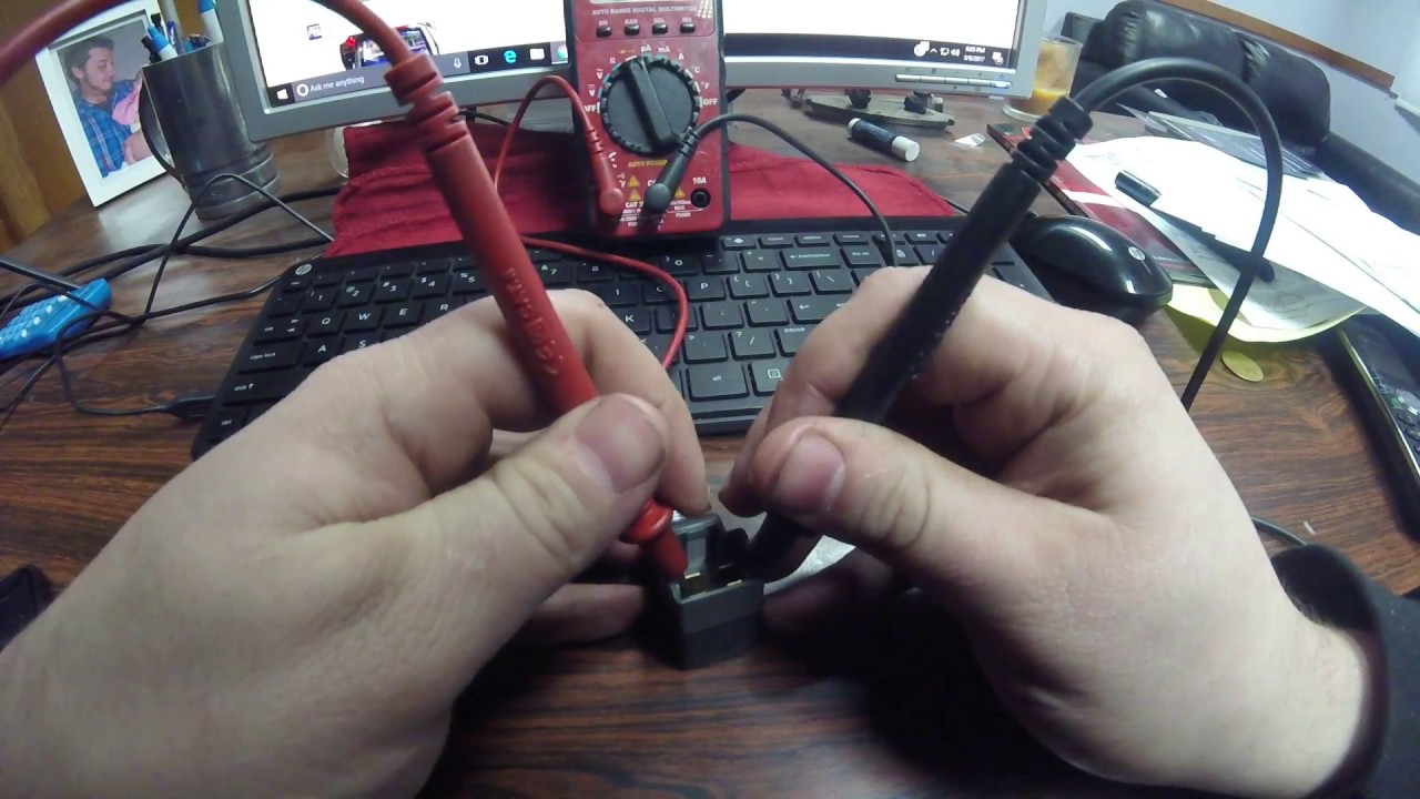 HOW TO TEST YOUR HYUNDAI BRAKE LIGHT SWITCH
