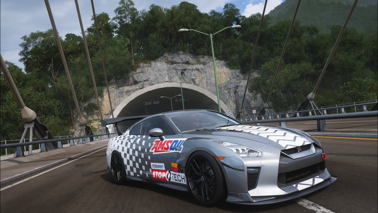 Unbeatable? 🏎️ 2017 Nissan GT-R R35 | Forza Horizon 5 Gameplay 