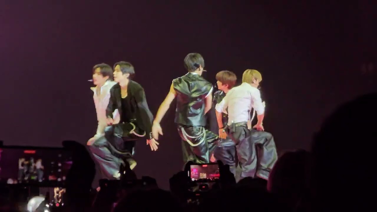Bag Bad Back - RIIZE [Music Bank Lisbon] 9.27.2025 Fancam 
