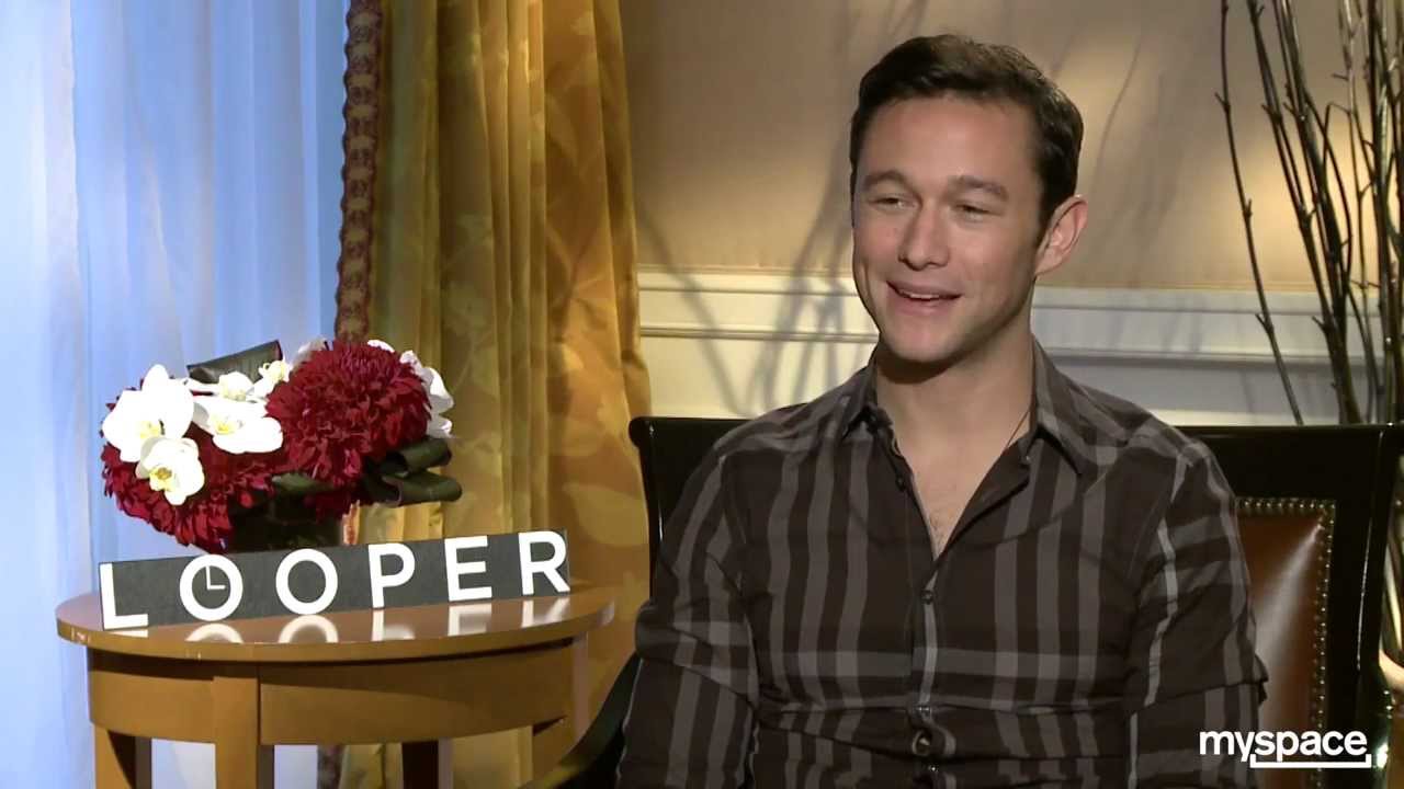 Joseph Gordon-Levitt and director Rian Johnson talk 'Looper' with Andrew Freund