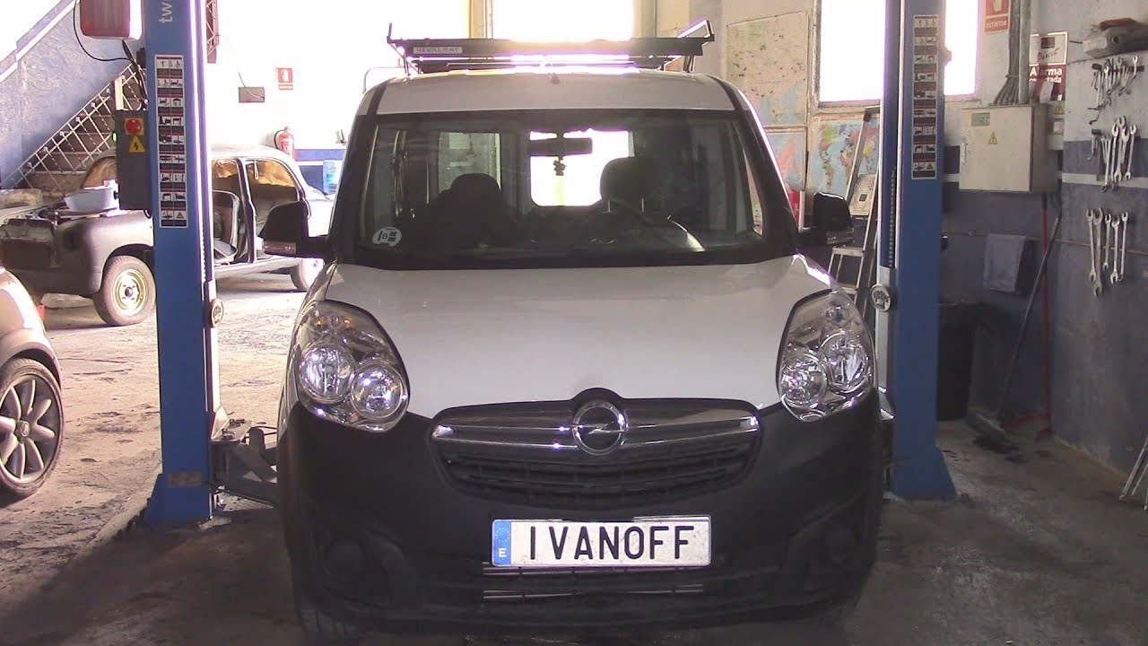 Opel Combo 2016 замена опор передних стоек