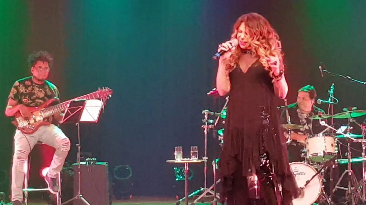 Elba Ramalho na caixa cultural - Brasília - Onde está você - Dominguinhos