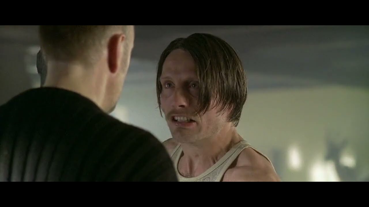 Flickering Lights (2000) | Robbery