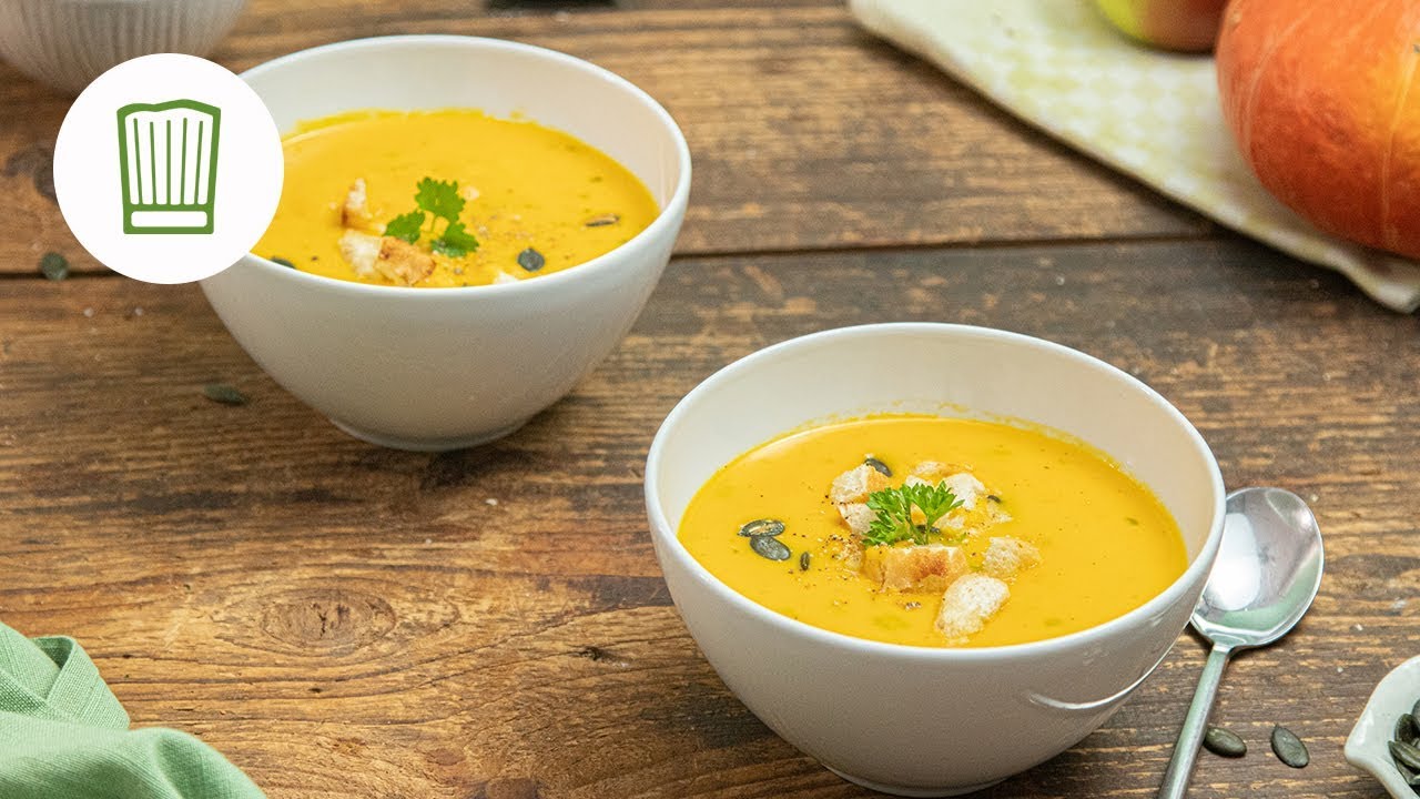Cremige K&uuml;rbissuppe mit &Auml;pfeln | Chefkoch