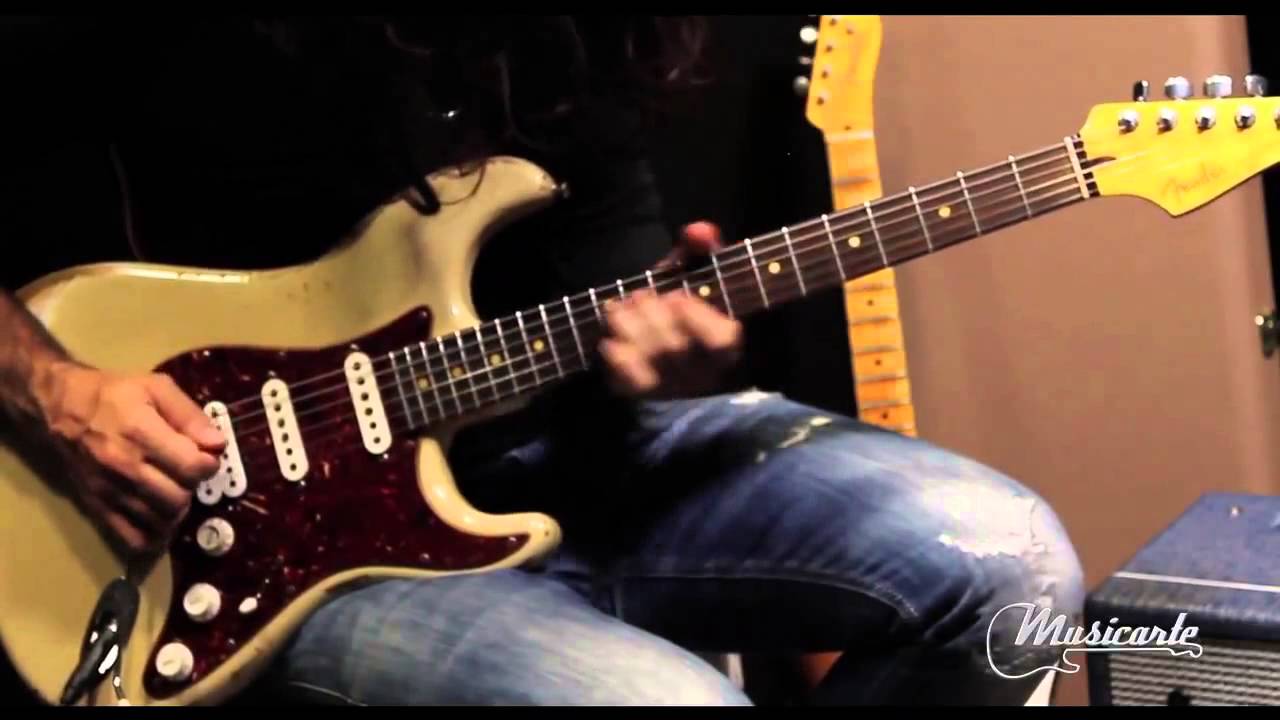 Fender 65 Deluxe Reverb VS Supro Saturn Reverb Review