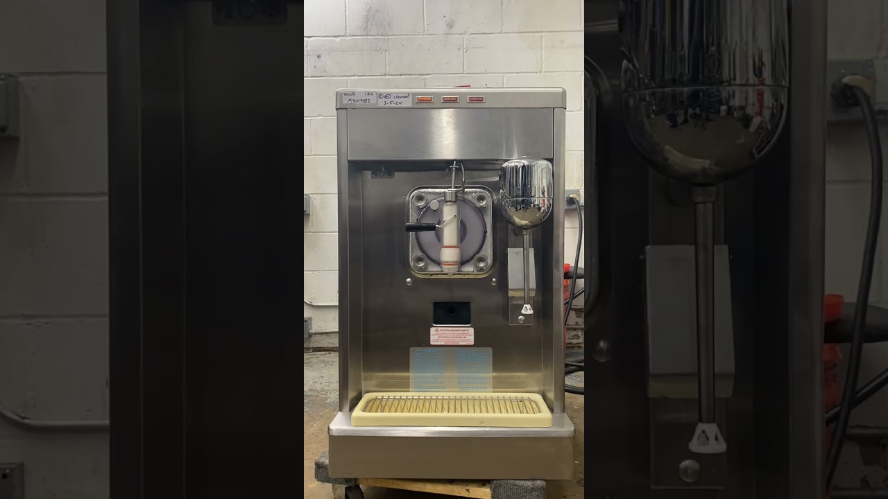 Mix Test Video: Taylor 340D Soft Serve Machine - M7047882 1 Phase Air-Cooled