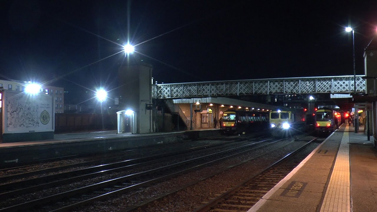 Night Filming at Lincoln was ruined. Due to EMR dumping me at Newark Castle.