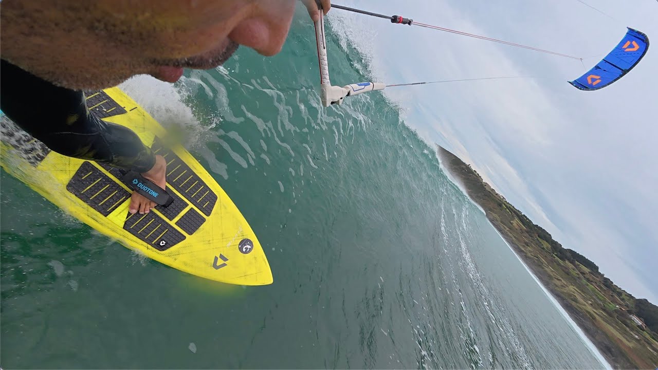 JE VOUS EMMÈNE « KITE »SURFER UNE GAUCHE CONNUE ET CAPRICIEUSE. 🇪🇸Alexandre Grégoire