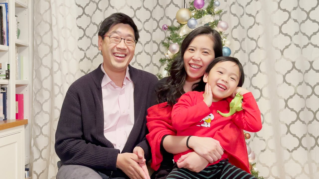 2021 Holiday Greetings from Gloria & Soovin - and a Musical Gift!