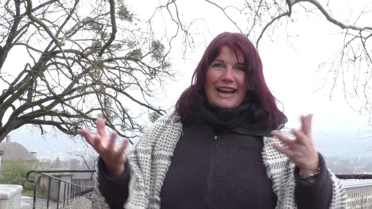 83 Mit der Wildmohnfrau, Renate Fuchs-Haberl, auf landschaftsmythologischen Spuren in Salzburg