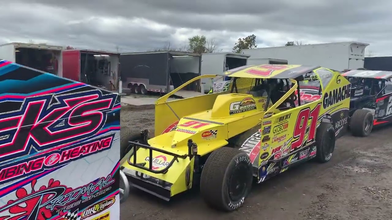 DIRTcar 358 Modifieds Line Up For Practice