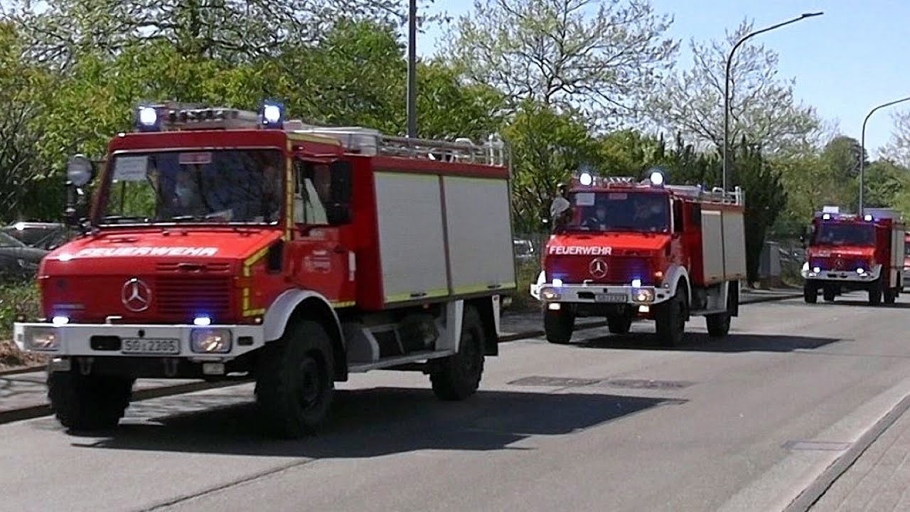 Großbrand: Einsatzfahrten der Bezirksbereitschaft 5 - Wuppertal, Remscheid, Solingen