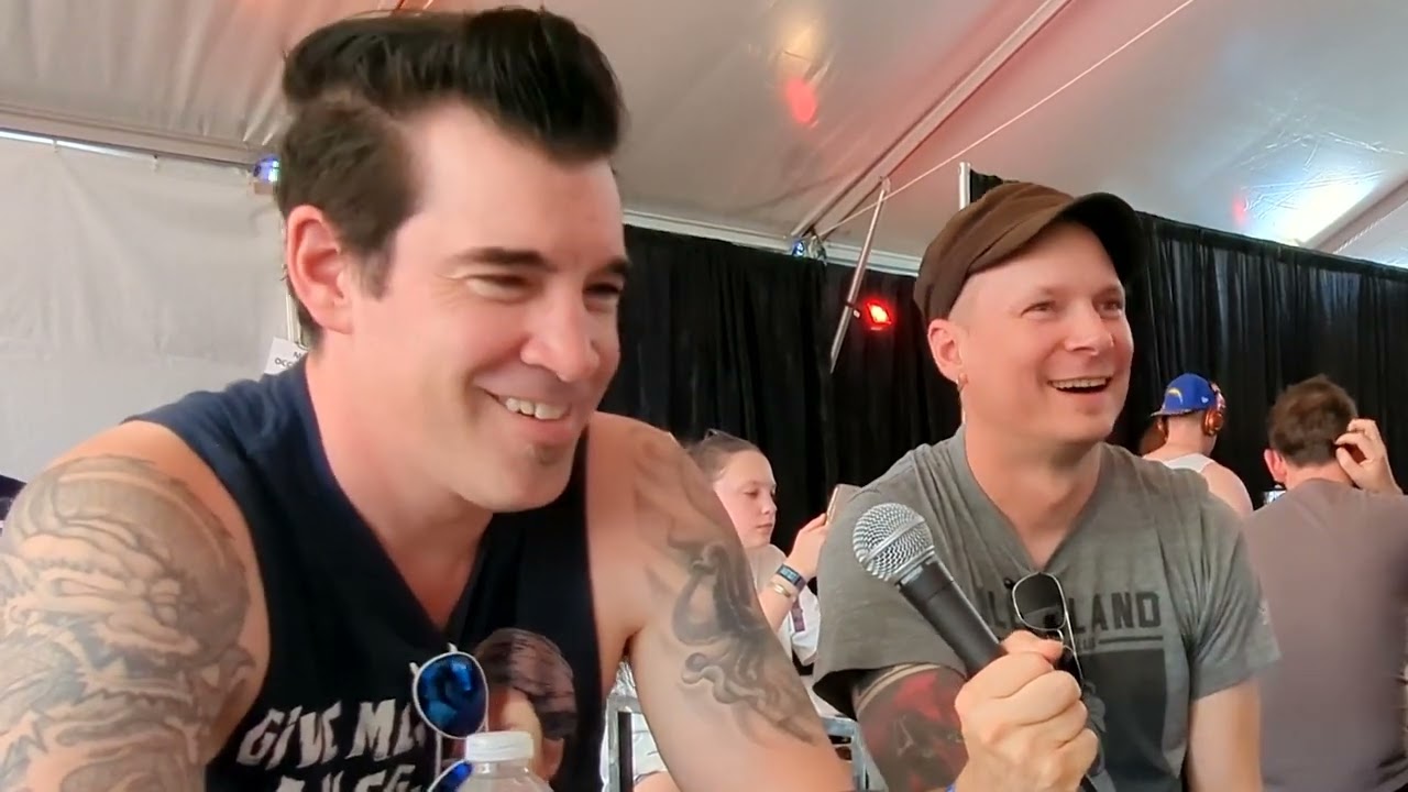 INTERVIEW: Theory of a Deadman won't go the way of the 'Dinosaur'