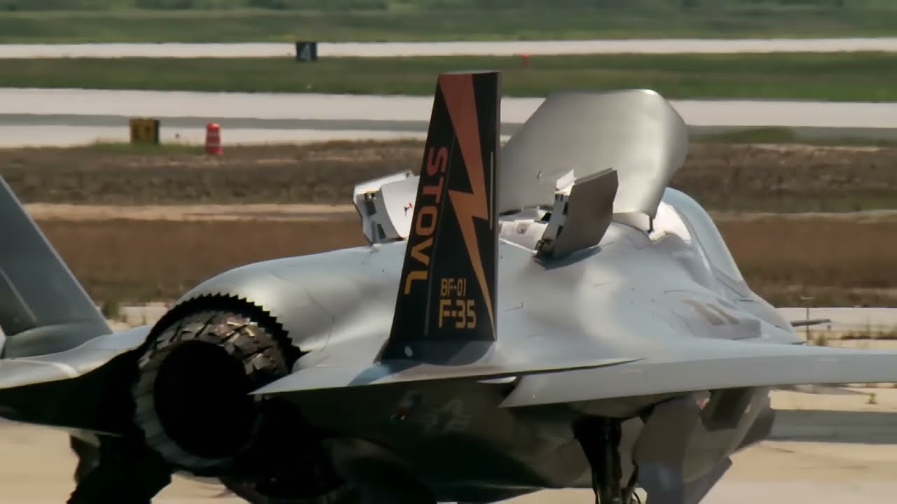 US Air Force First F 35B Vertical Take off Test 
