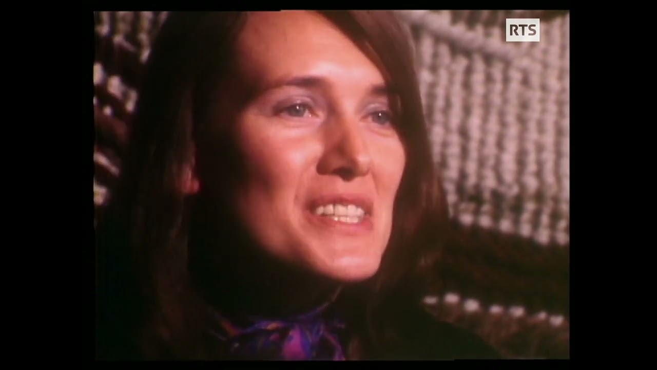 Annie Ernaux - Les armoires vides (1974)