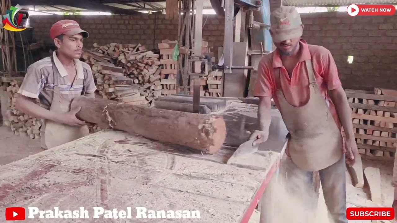 Workers cutting the packing wood size on a sawmill machine @SMWChanel