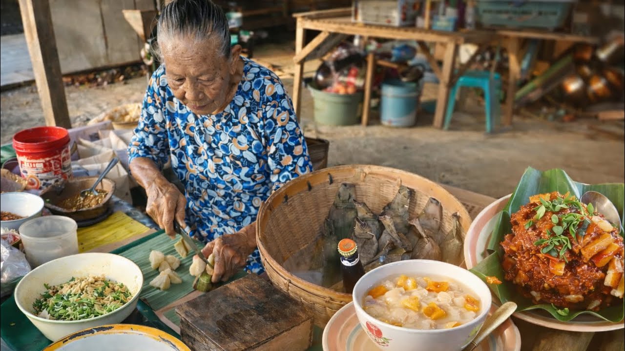 80TAHUN MASIH LINCAH LAYANI PELANGGAN!! PANTAS SELALU RAME, 5RB SUDAH BISA NOSTALGIA+MAKAN KENYANG. 
