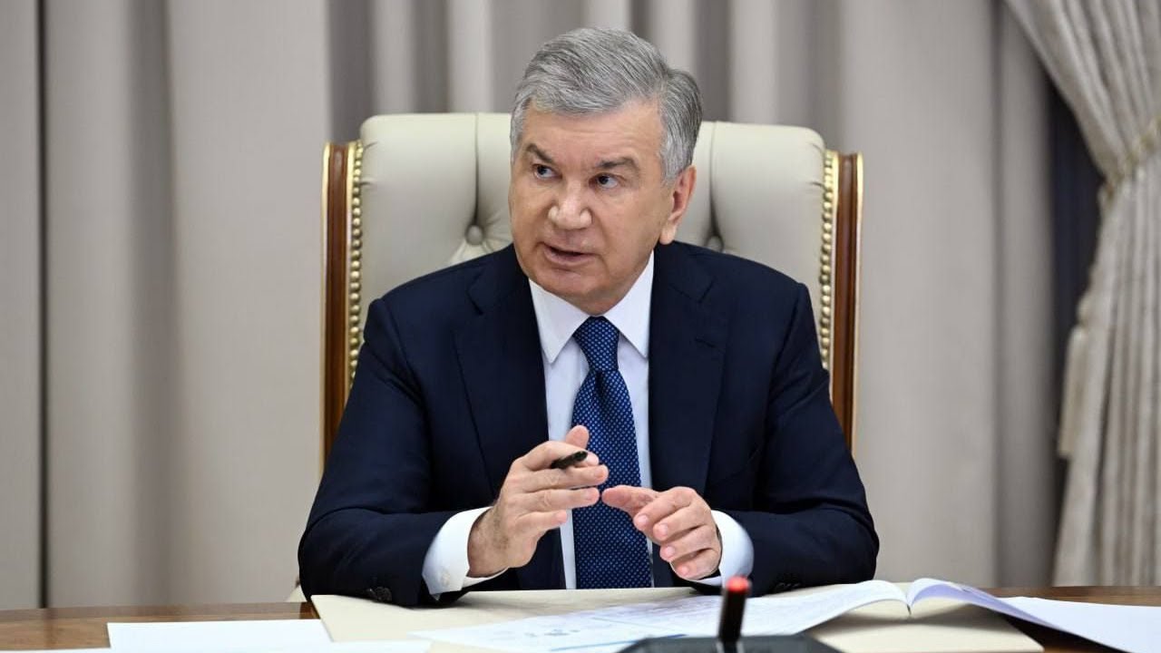 Prezident huquqiy himoya va sudlarni raqamlashtirish yuzasidan taqdimot bilan tanishdi
