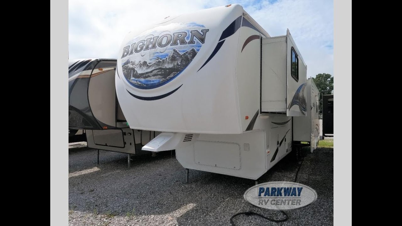 2011 Heartland Bighorn 3185RL Fifth Wheel, 3 Slides, Rea Lounge, 4 Seasons, $22,900 or $24,900