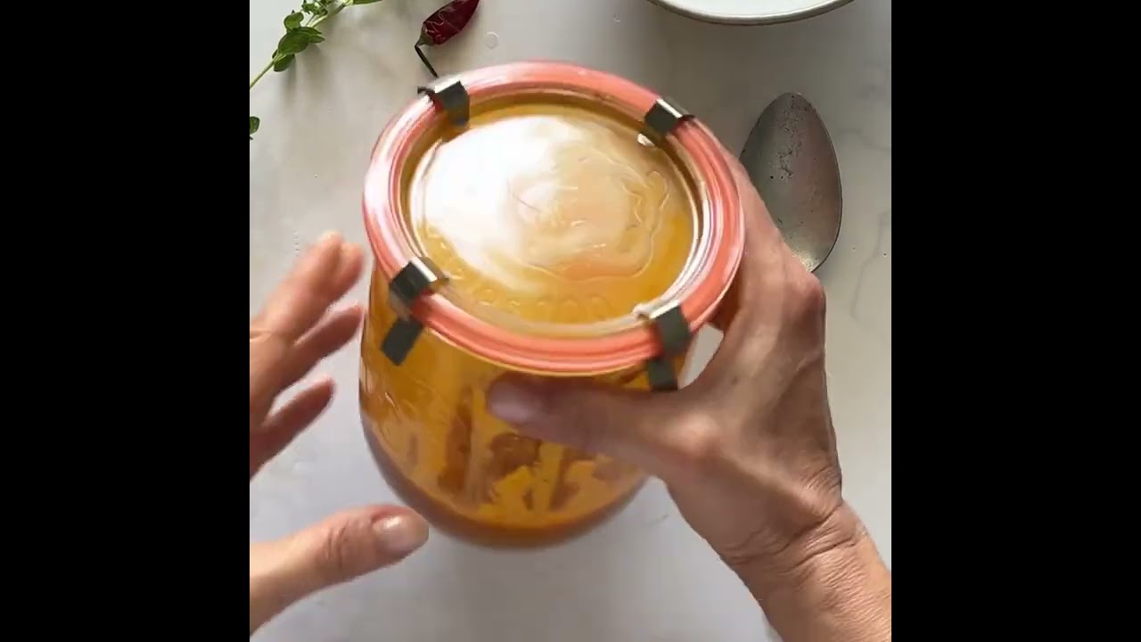 Crema di lenticchie rosse in vasocottura