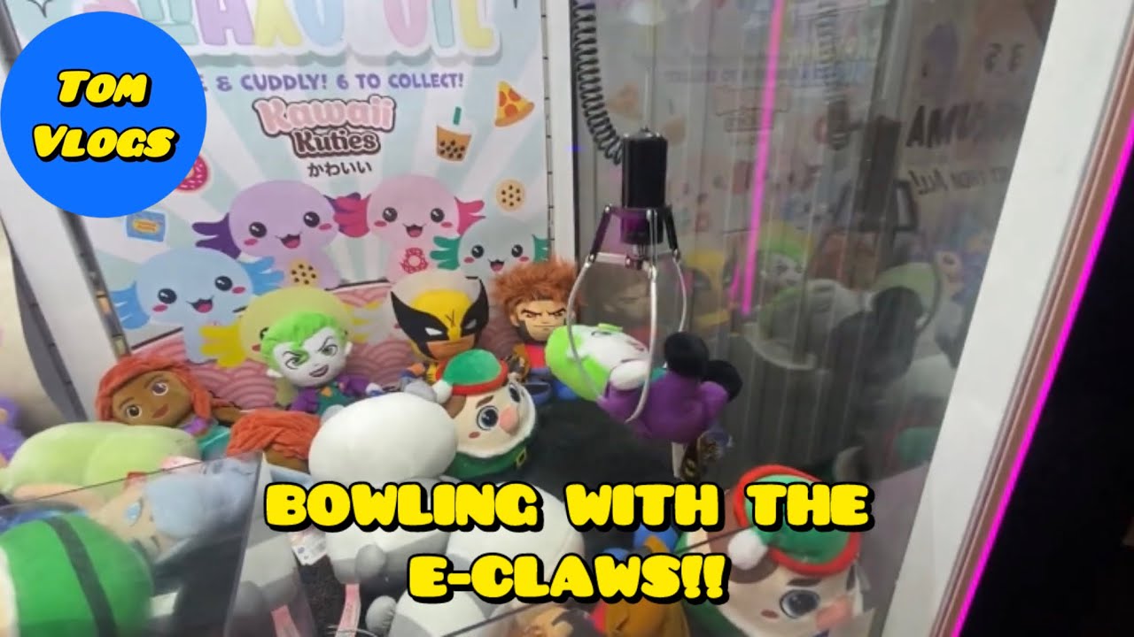 TOM VLOGS | BOWLING WITH THE E-CLAWS!