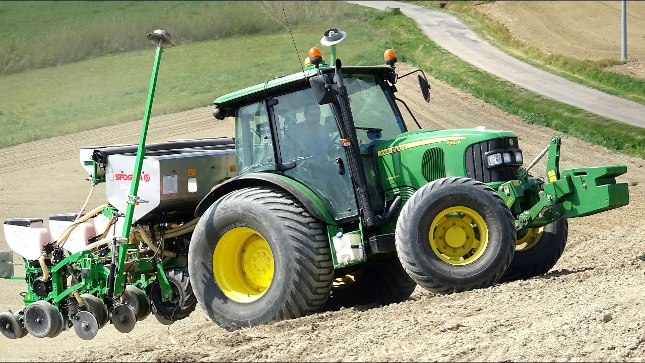 John Deere 5100R | Sfoggia Discover 2500 | MARLETTO