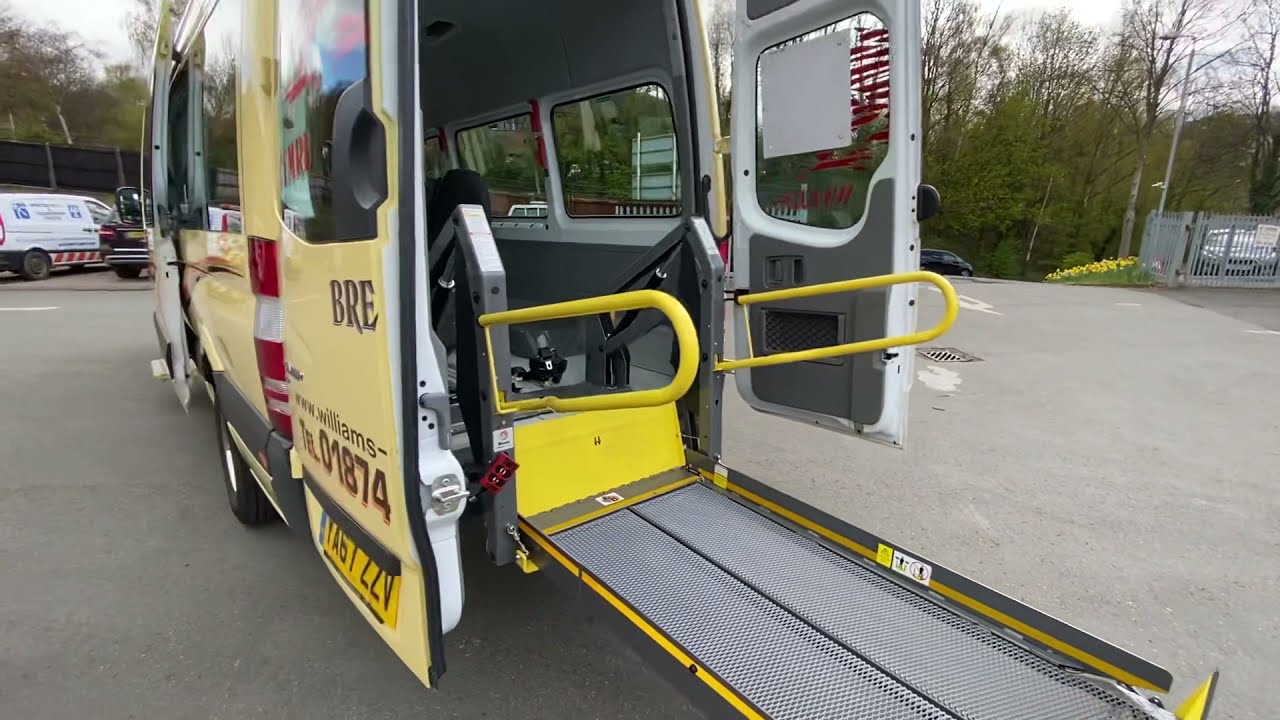 10 Seater Mini Bus with Wheelchair Accessible Tail Lift / electric ramp