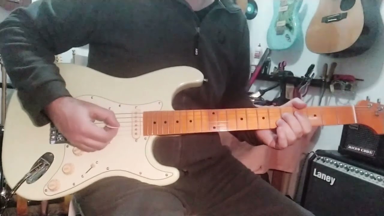 Di Carlo Guitars ST SSS Alnico V Mint Green GUITAR DEMO SOUND #dicarloguitars #guitarshop2021