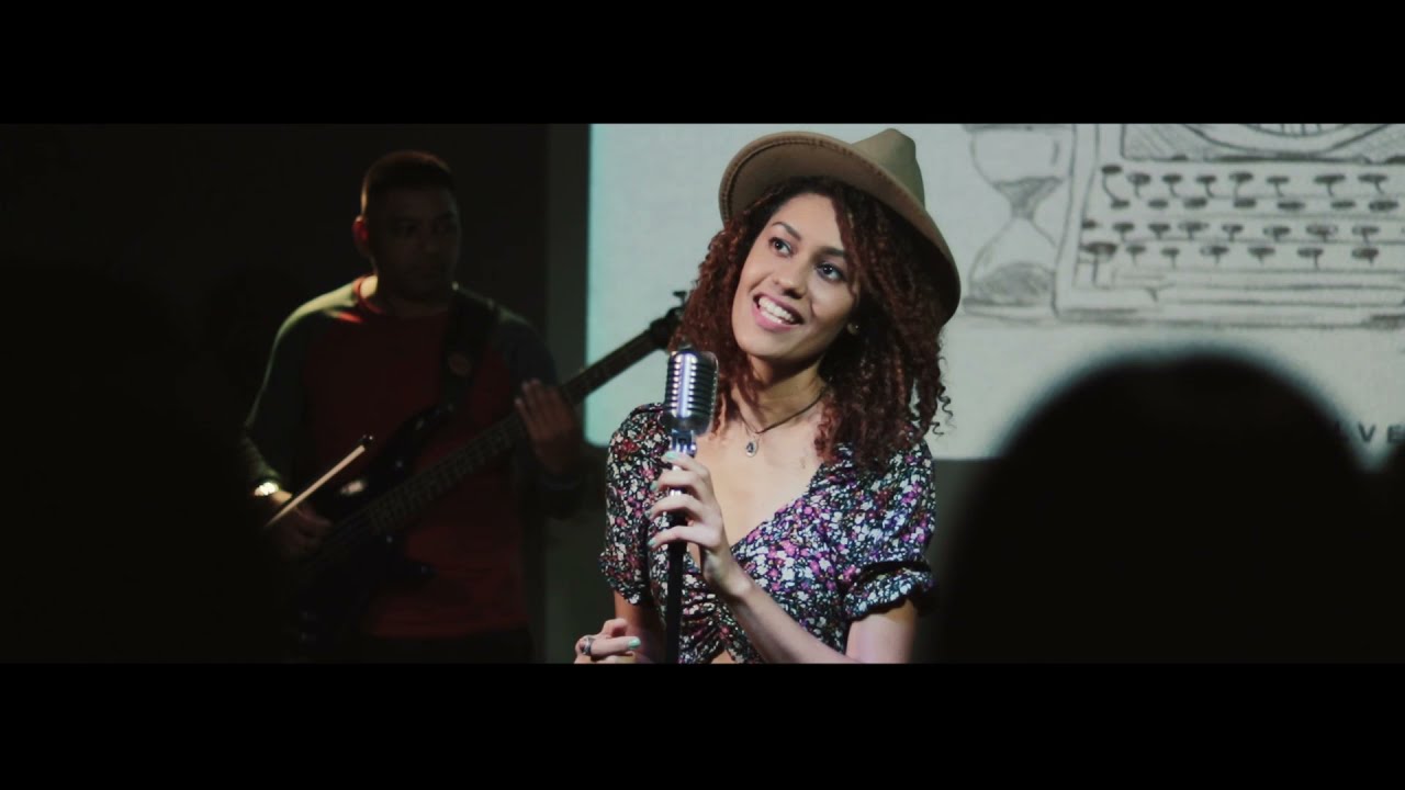 História- Raquel Oliver | Clipe oficial