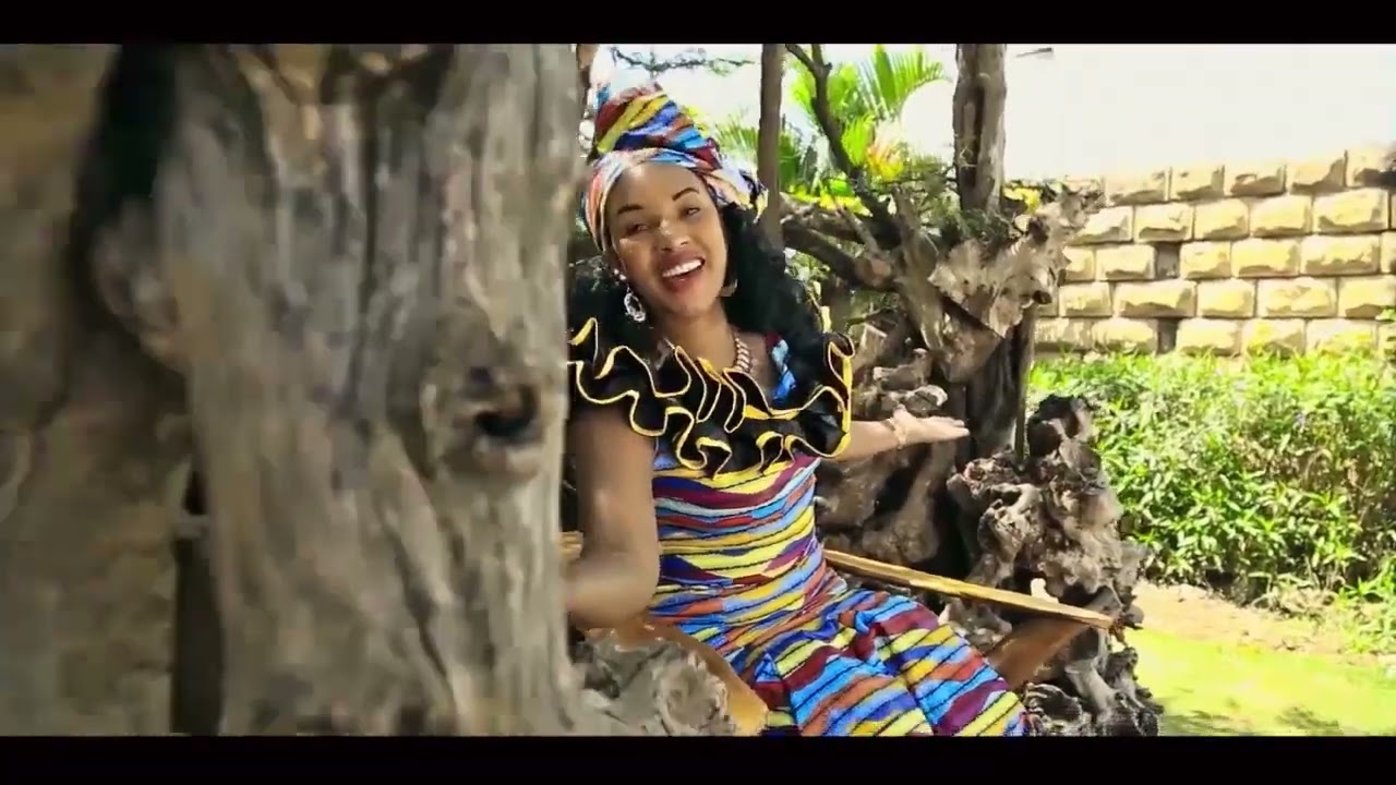 MUYUKE SONG BY CHRISTINE MUSILI.TO GET SKIZA CODE SMS 5705243 TO 811. REMEMBER TO SUBSCRIBE