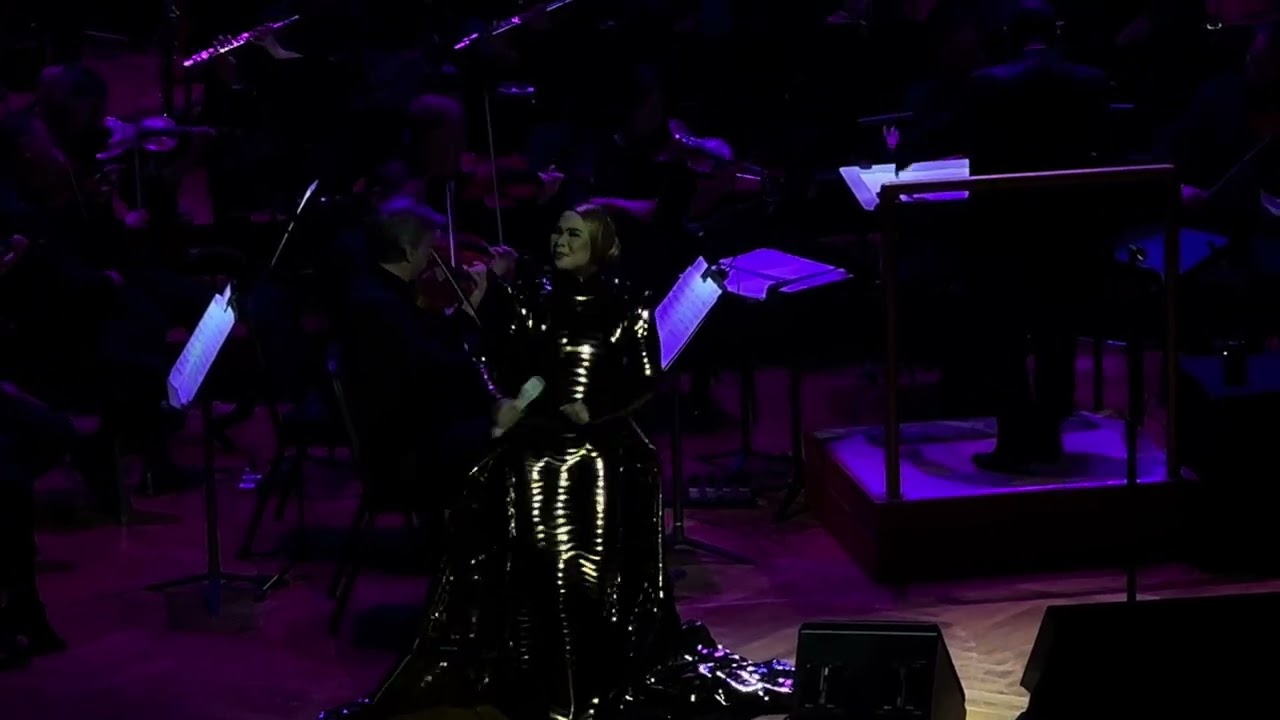 Aina Abdul - Medley English Song (Aina Abdul Bersama MPO - Day 1)