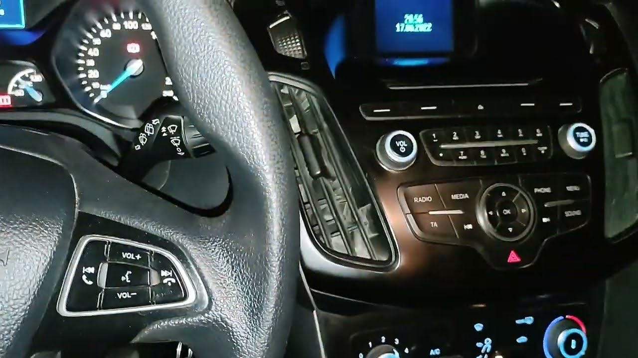 Cómo cambiar el radiador de calefacción Ford Focus iii 2015 (explicado completo)