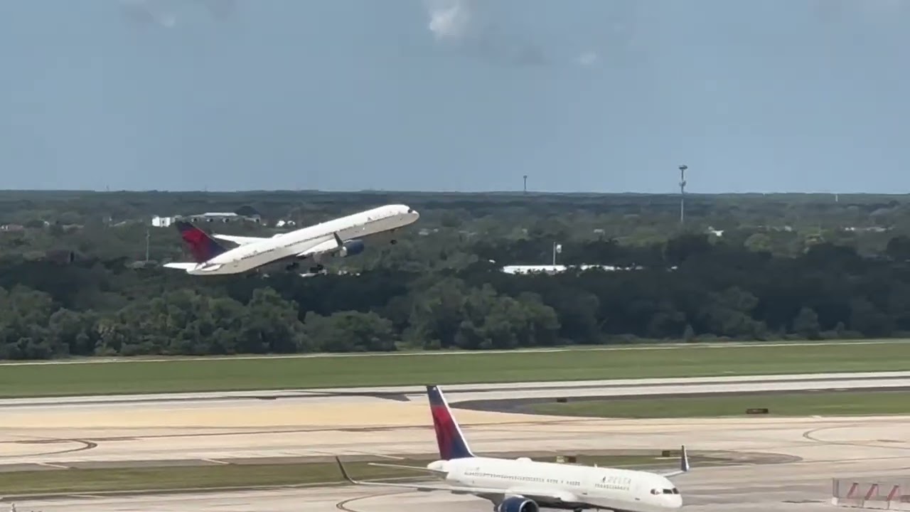 Plane Spotting Tampa International Airport