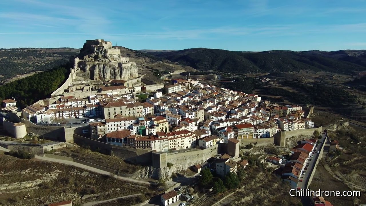 Morella (Castell&oacute;n) - Vista desde el aire - 4k 60fps