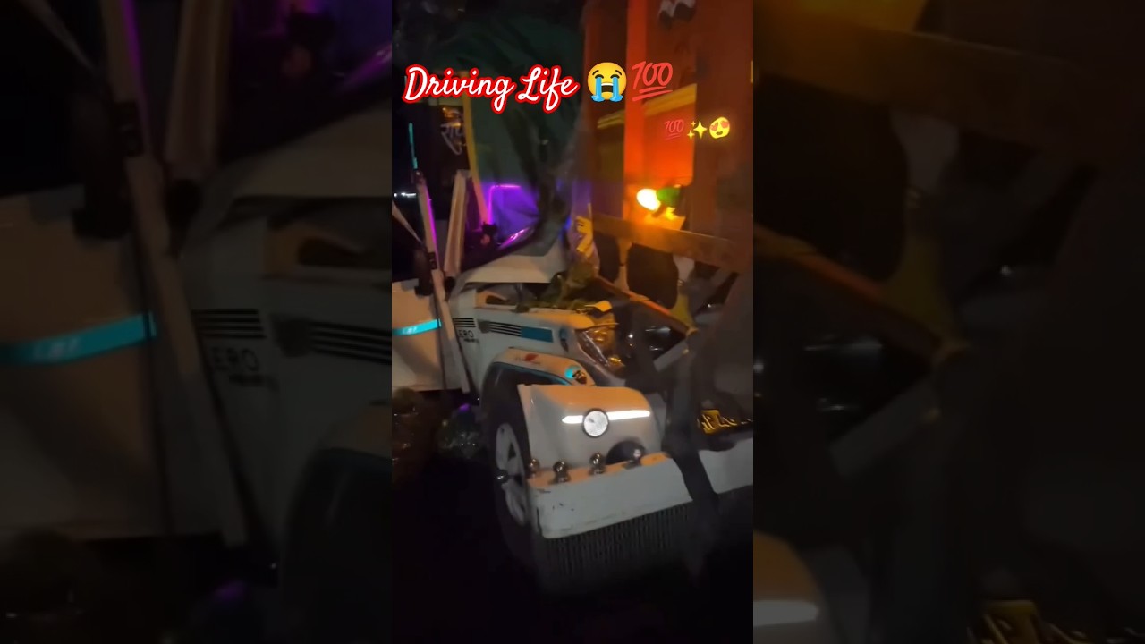 Bolero Pickup Accident Ho Gaya 😢😭💯Rispect Pickup Driver 🛻 Viral Shorts #pickup #accident #shortvideo