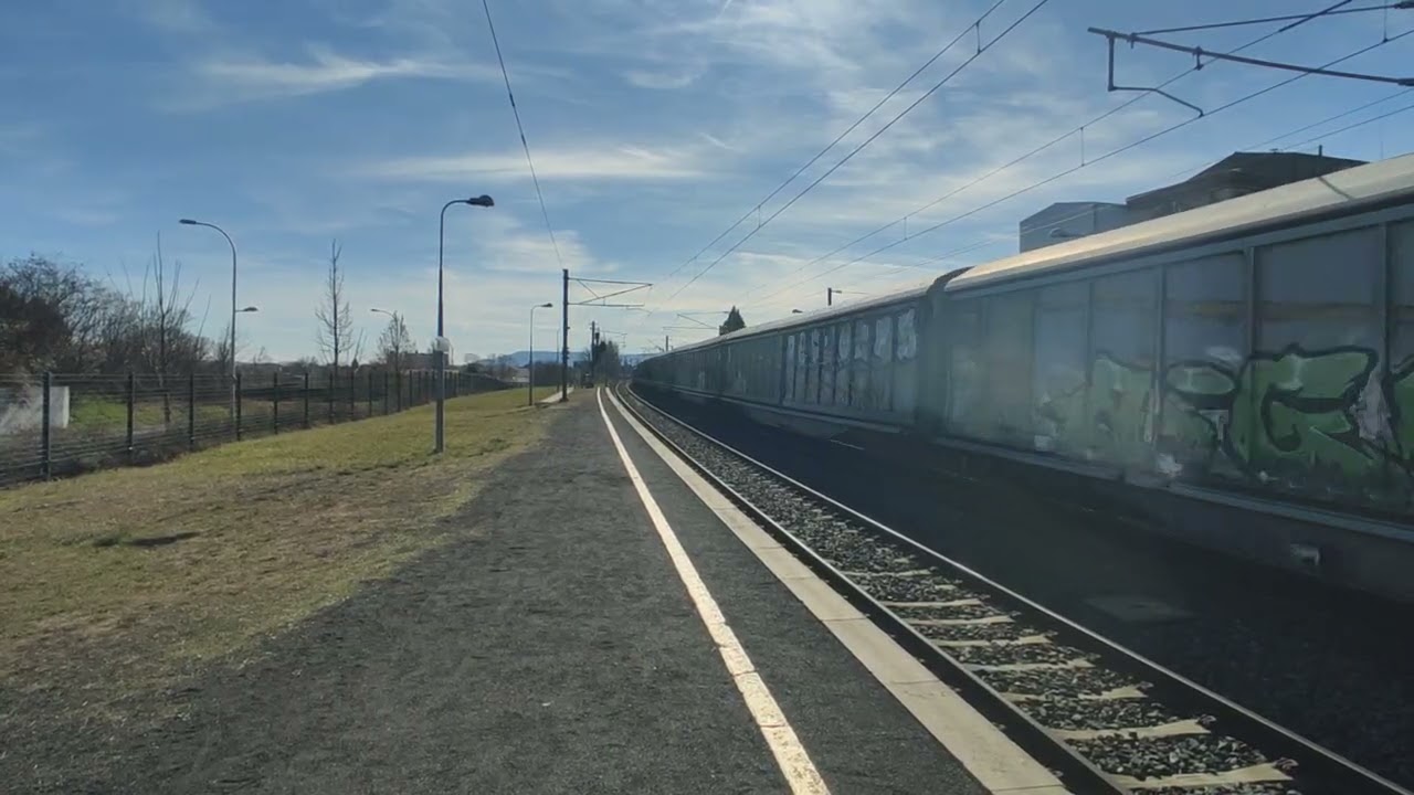 Hexafret en gare de Gerzat bb 26000 + couvert.