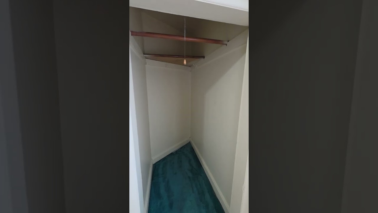 Spacious 3 bedroom 1 bathroom house in Hammond (4914 Catalpa)