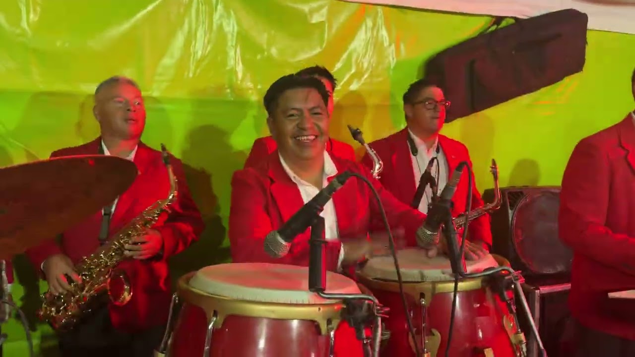 Banda Santa Marianita del Olivo - Mix Tu Volverás En Vivo Urcuqui Iruguincho