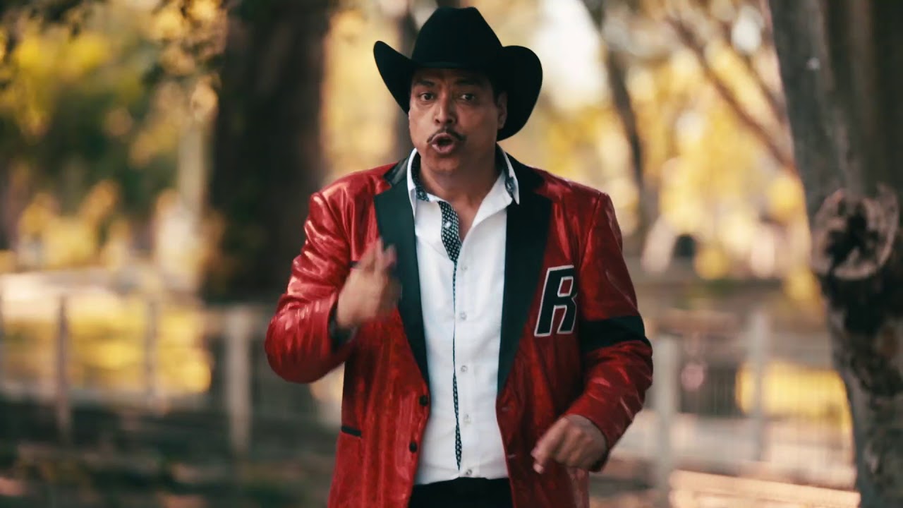 Banda Rafaga - El Caballito (El Baile del Caballito) [Video Oficial]