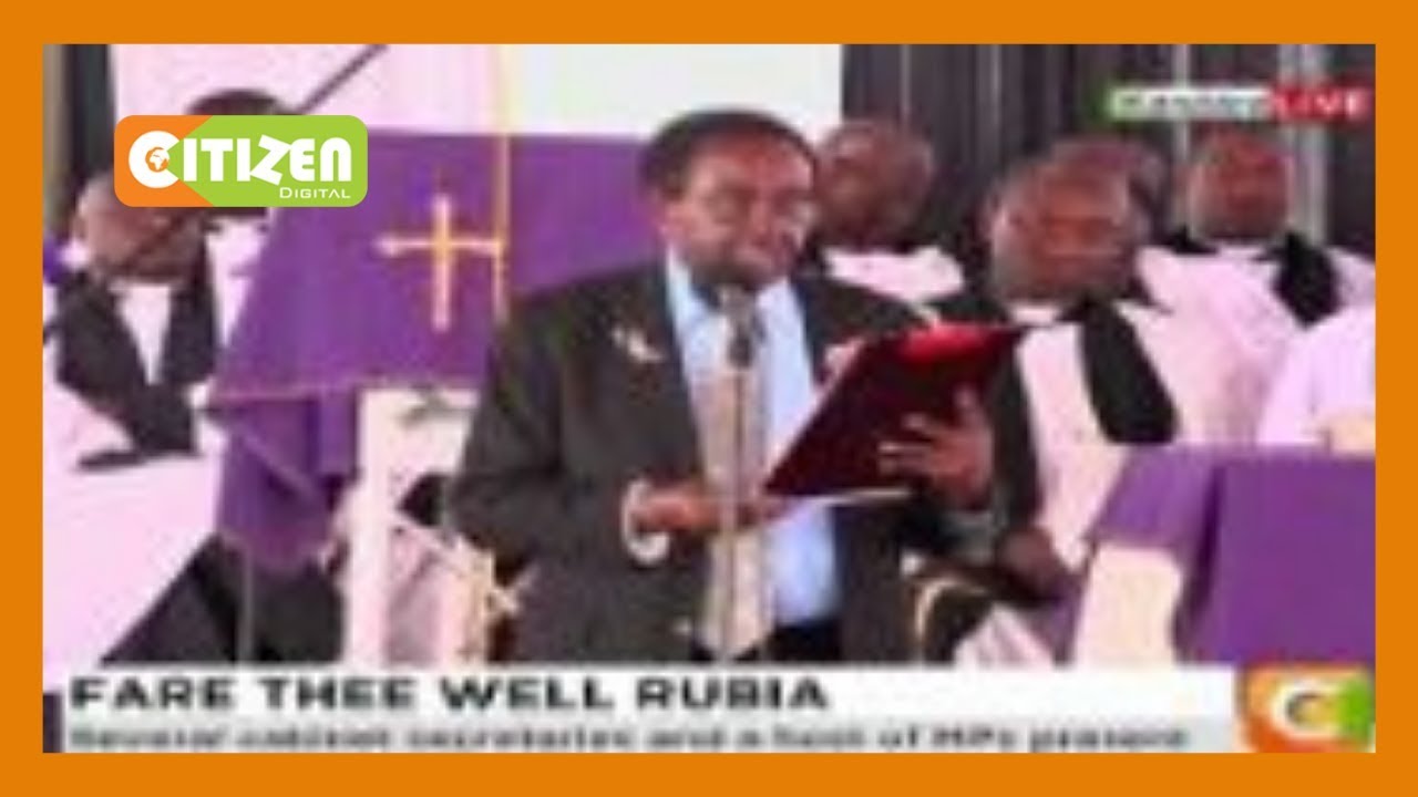 Sammy Luion pays tribute to Charles Rubia on behalf of Edith Matiba and family