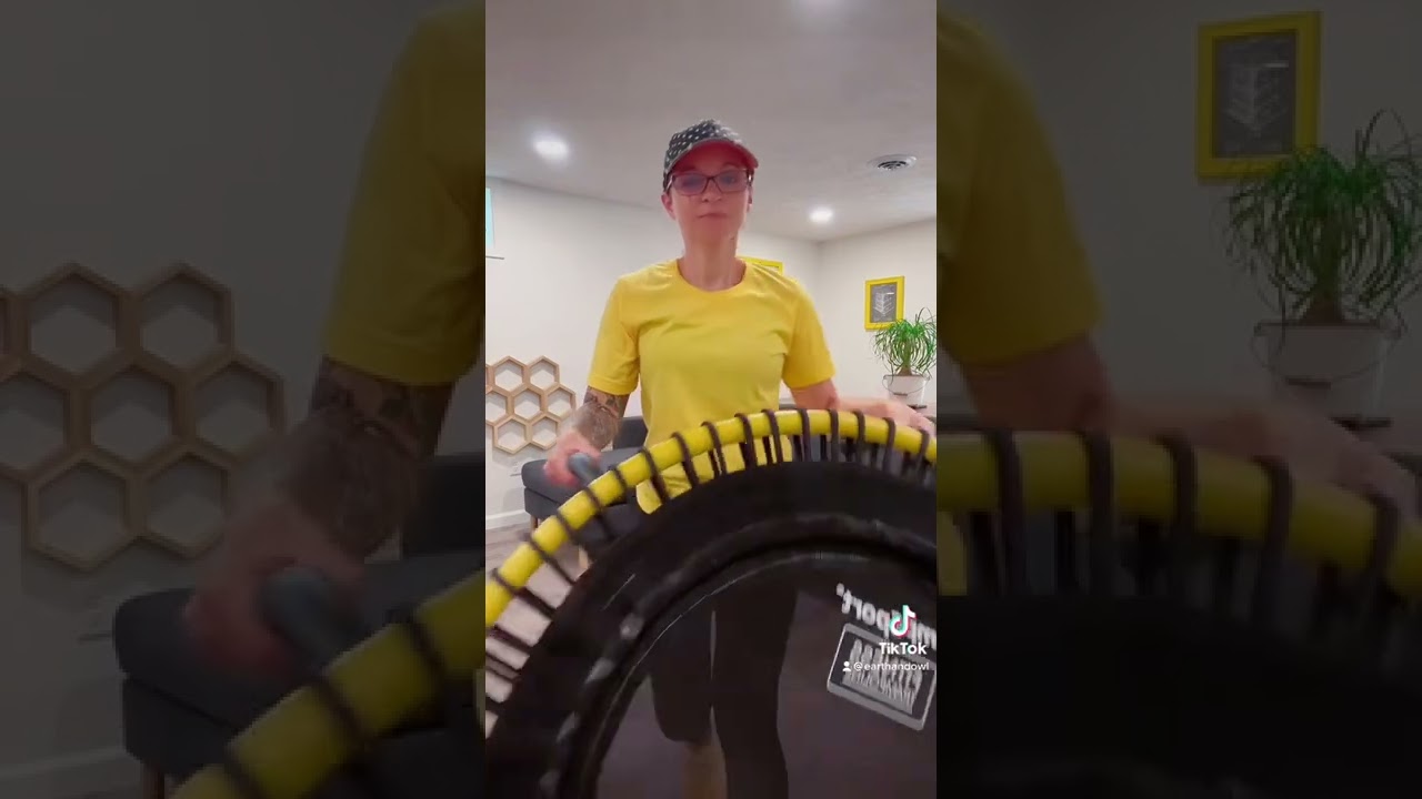 #tiktok #rebounder #trampolineworkout #lowimpactworkout