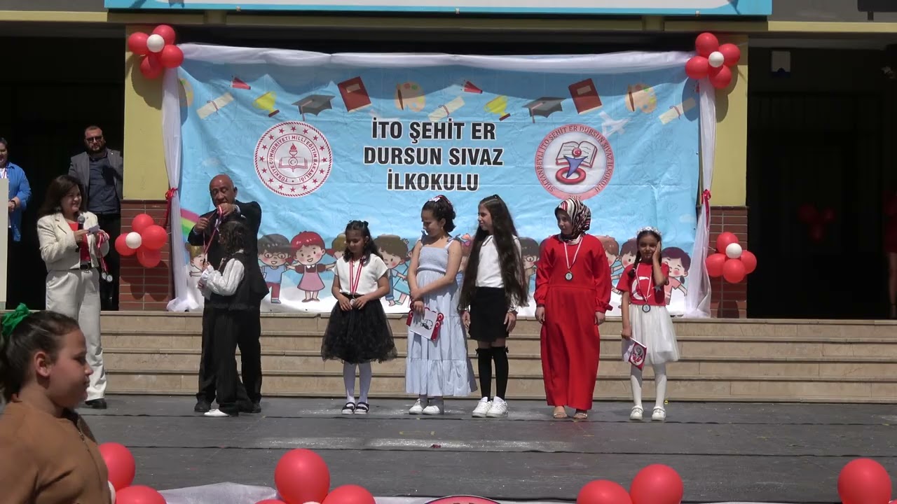 Ödül Töreni - 23 Nisan Şiir ve Hikaye Yazma Yarışmaları