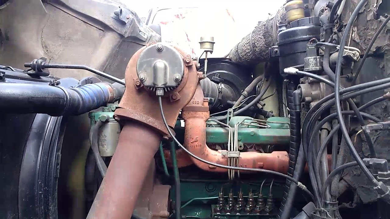 Volvo EDC 360 com  bomba engetora bico injetor ruim teste