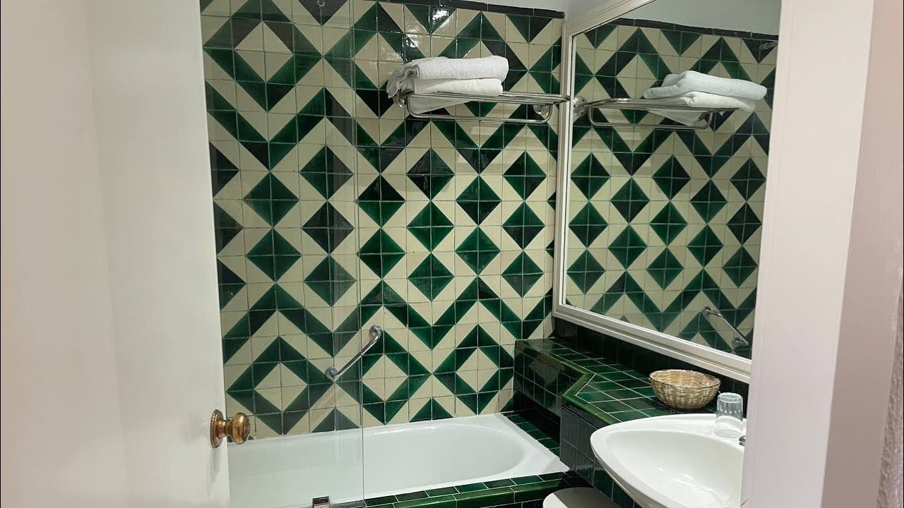 Visite de la chambre de l’hôtel à Hannibal palace en Tunisie Sousse de bejaia à Sousse #bejaia #dz