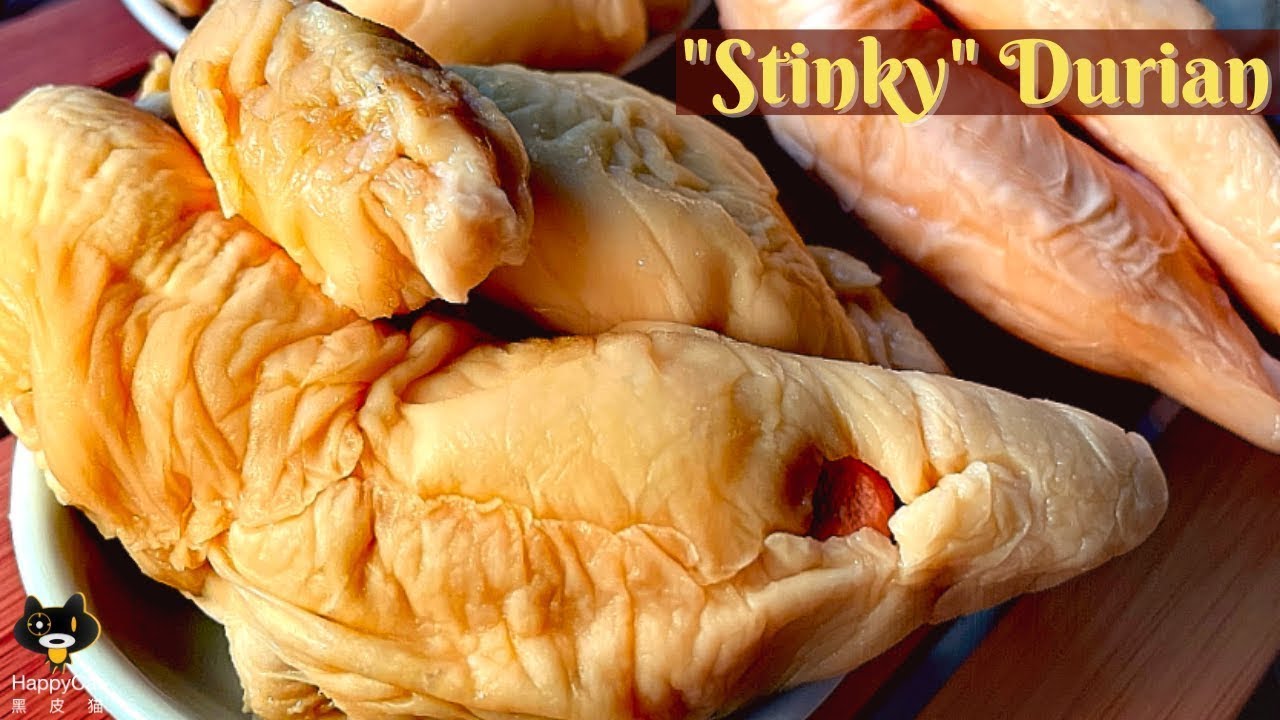 Creamiest and fragrant “Stinky” durians and pastry at 99 Old Trees (99老树)