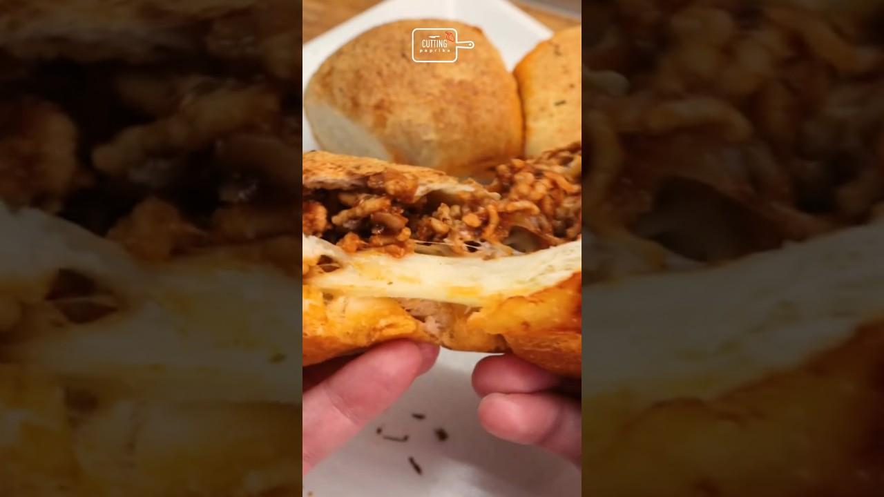 рулетики с сырно-мясной начинкой