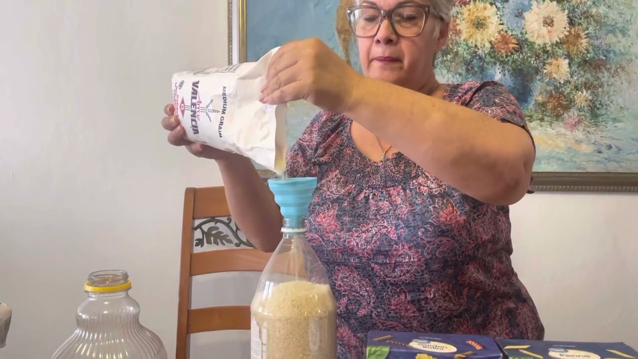 Almacenando arroz, pasta y granos secos para que dure a&ntilde;os de manera f&aacute;cil y econ&oacute;mica. Prep&aacute;rate