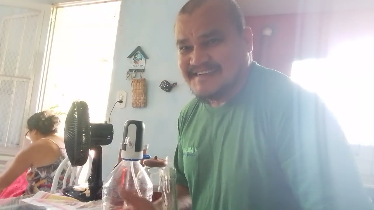 Exclusividade nossa!!! Cachaça artesanal com frutas da Cataia 😀🌳🍸🥃